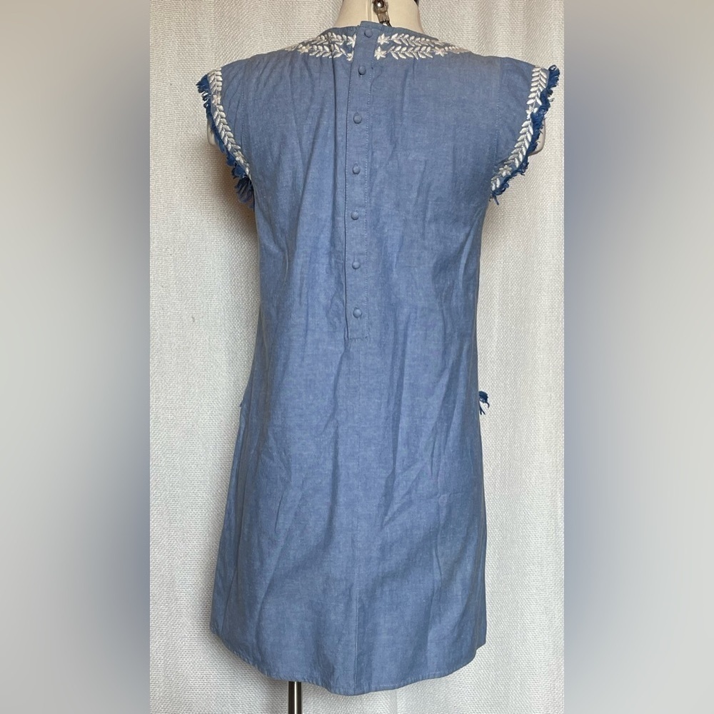 Tularosa embroidered sheath dress - Picture 2 of 6